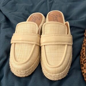 Zodiac Cream Mules Plush Comfort Slip-On